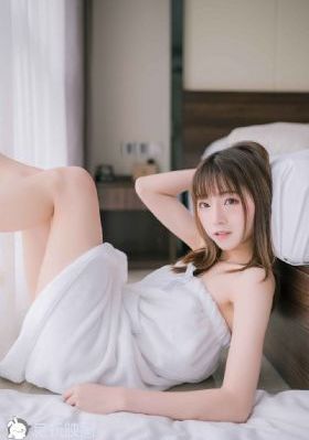 gb高冷校草戴钢笔_韩国电影在线