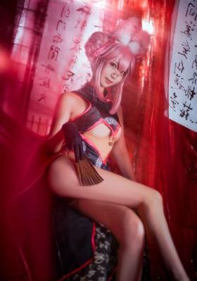 亚洲AV无一区二区三区综合_高清完整在线观看